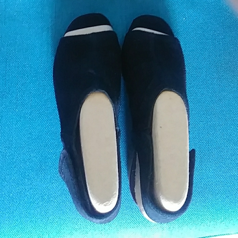 White Mountain Sandals